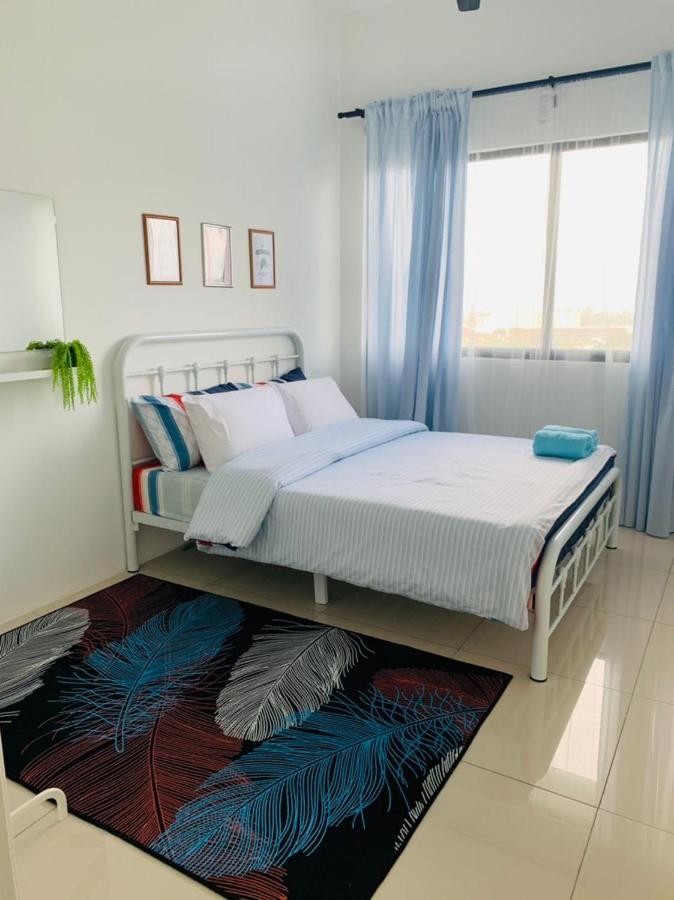 Bunga Homestay Sea View Kuala Terengganu Exteriör bild